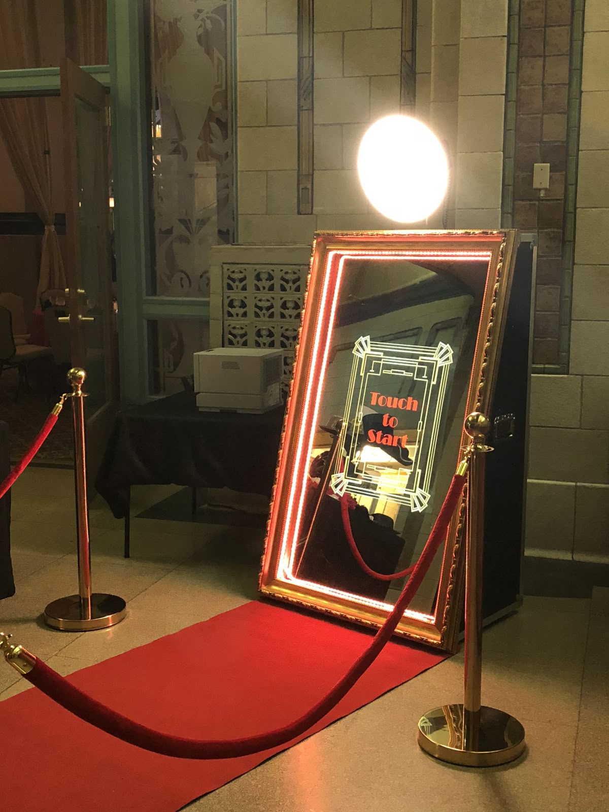 Mirror Photo Booth